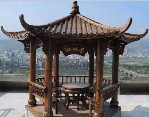 六角涼亭