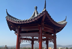 一套古建六角防腐木涼亭蓋小青瓦需要多少錢？